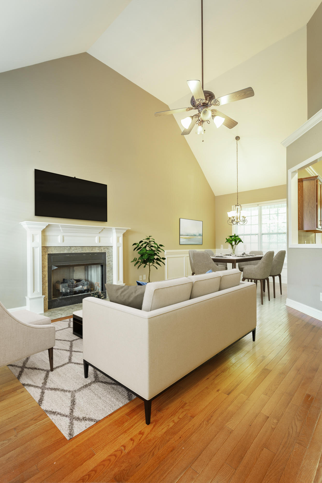 2848 Fernleaf Lane Chattanooga, TN 37421 - Photo 10 of 49 2848 Fernleaf Ln. HD-5Livingroom_final_Q
