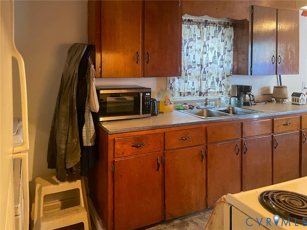 3055 Fletcher Chapel Road Kenbridge, VA 23944 - Photo 7 of 20