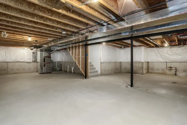 $559,900 | 667 Allegheny Drive, South Lyon, MI 48178