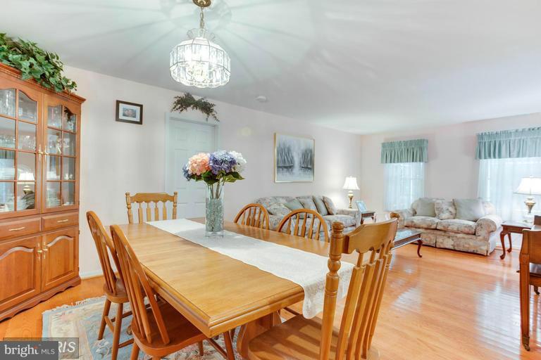 47-h G H G Trueman Road Lusby, MD 20657 - Photo 6 of 30 Dining Room