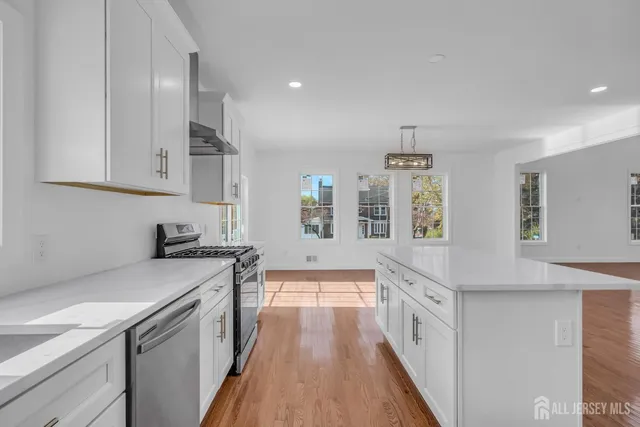 $674,999 | 210 Corliss Avenue, Phillipsburg, NJ 08865