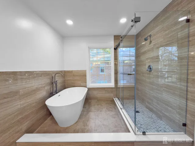 $674,999 | 210 Corliss Avenue, Phillipsburg, NJ 08865