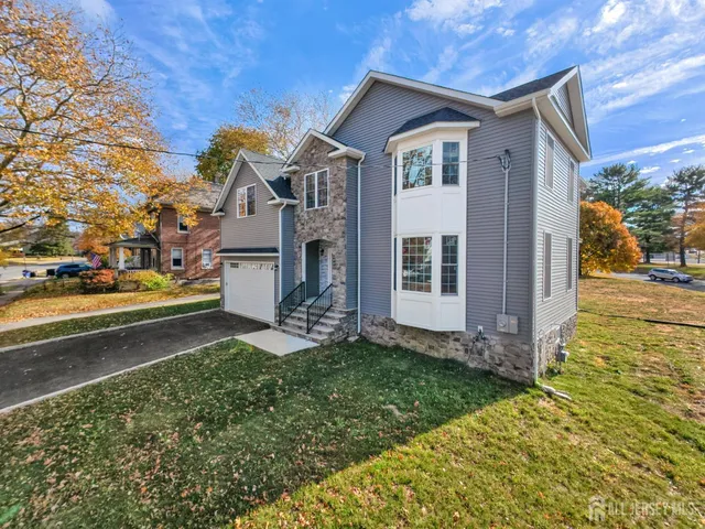 $674,999 | 210 Corliss Avenue, Phillipsburg, NJ 08865