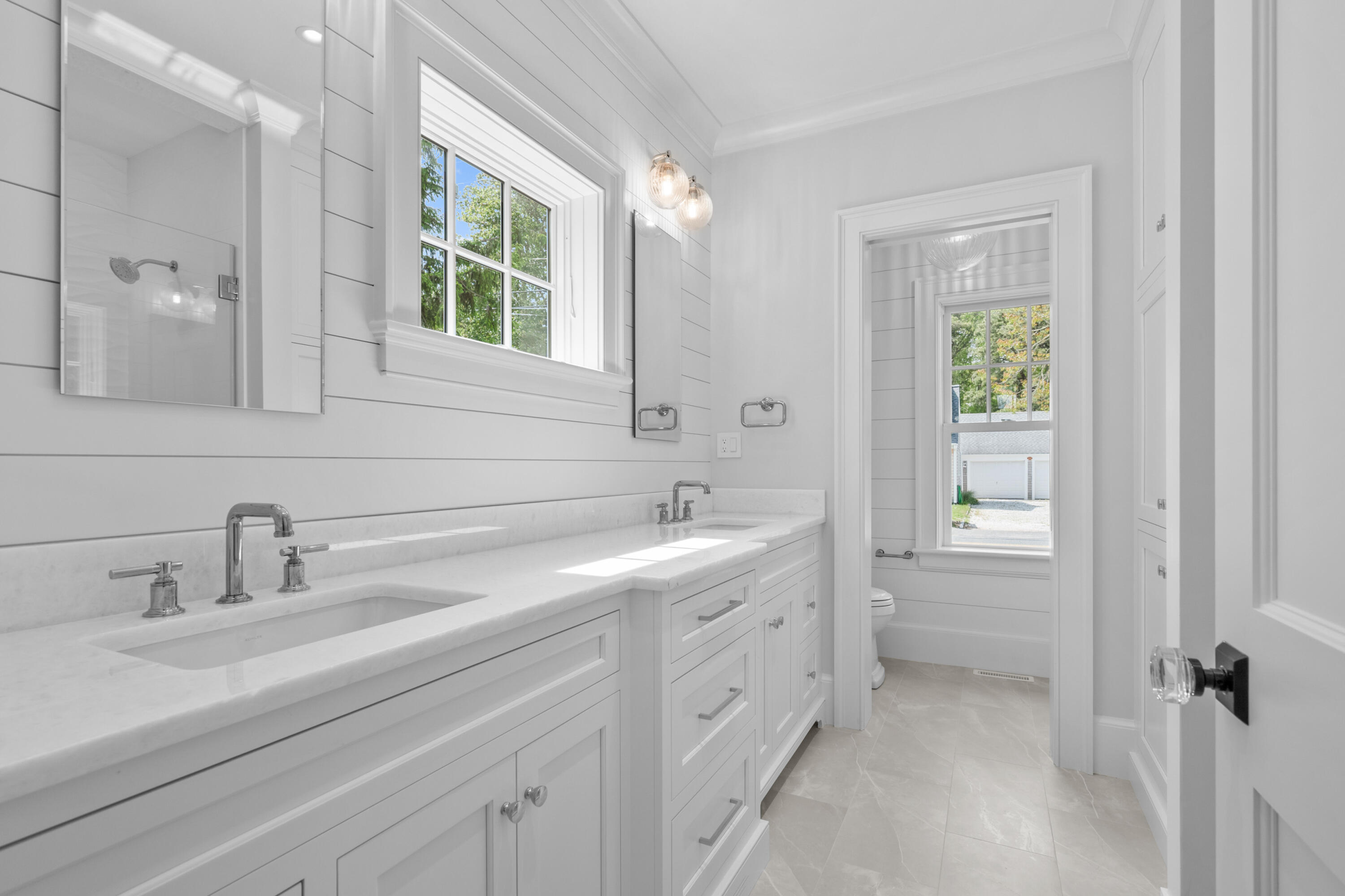 287 Cedar Street Chatham, MA 02633 - Photo 31 of 63 Ensuite full bath