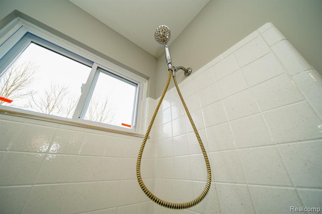 3890 Mason Road Howell, MI 48843 - Photo 45 of 62 Gallery Image 45