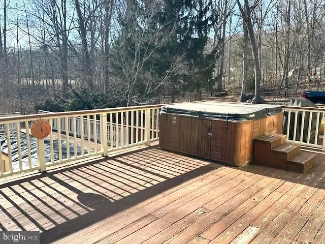 $649,900 | 227 Dutch Apple Drive, Winchester, VA 22602