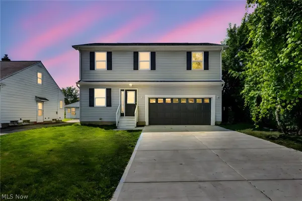 $250,000 | 15800 Northwood Avenue, Maple Heights, OH 44137
