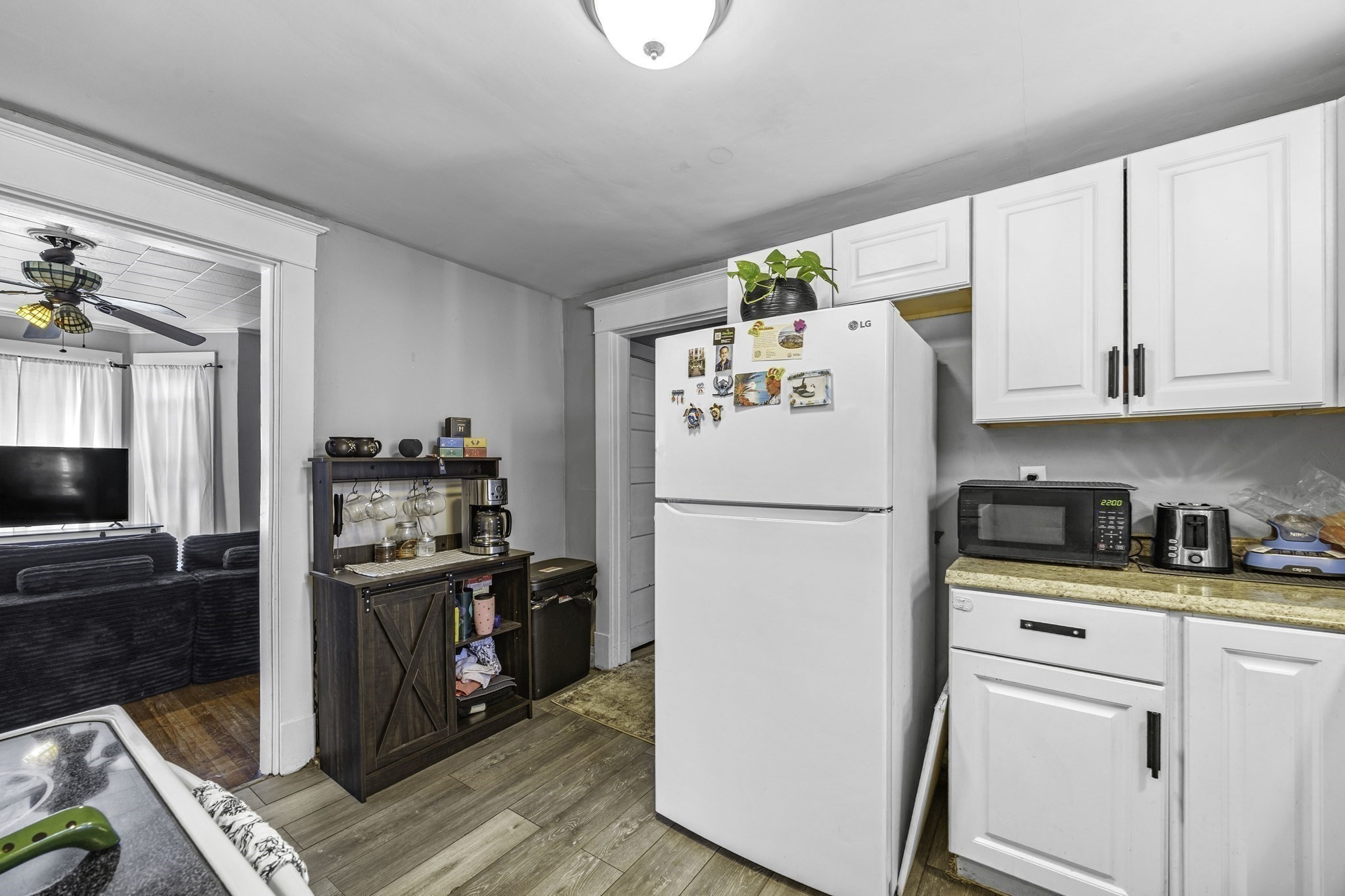 30 Santa Barbara Street Springfield, MA 01104 - Photo 8 of 23 Gallery Image 8