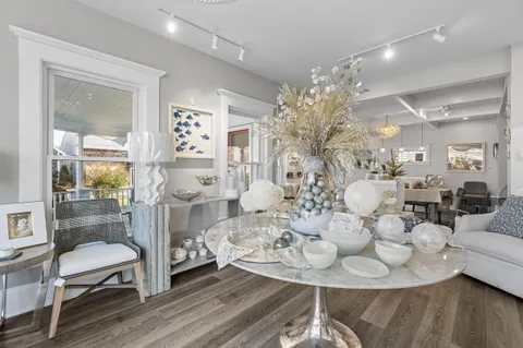 $1,549,000 | 515 Route 28, Harwich Port, MA 02646