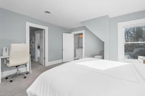 $1,549,000 | 515 Route 28, Harwich Port, MA 02646