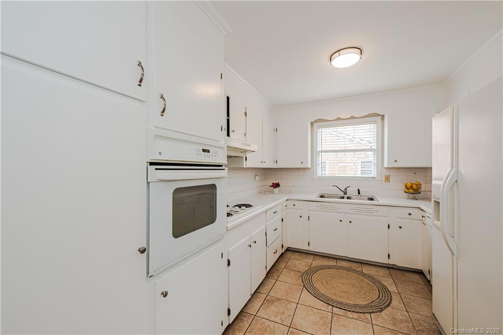 4109 Rutherford Drive Charlotte, NC 28210 - Photo 11 of 23 Gallery Image 11