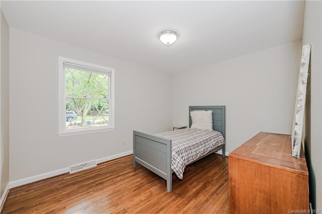 4109 Rutherford Drive Charlotte, NC 28210 - Photo 20 of 23 Gallery Image 20