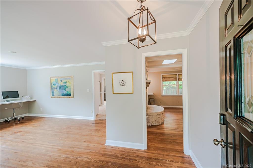 4109 Rutherford Drive Charlotte, NC 28210 - Photo 3 of 23 Gallery Image 3