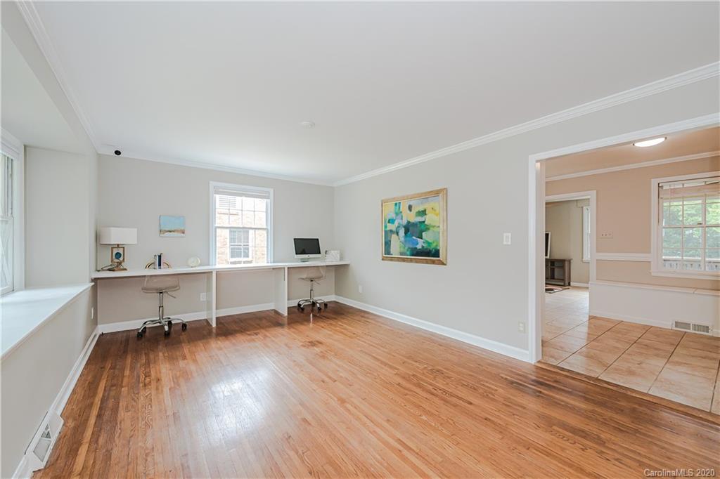4109 Rutherford Drive Charlotte, NC 28210 - Photo 4 of 23 Gallery Image 4