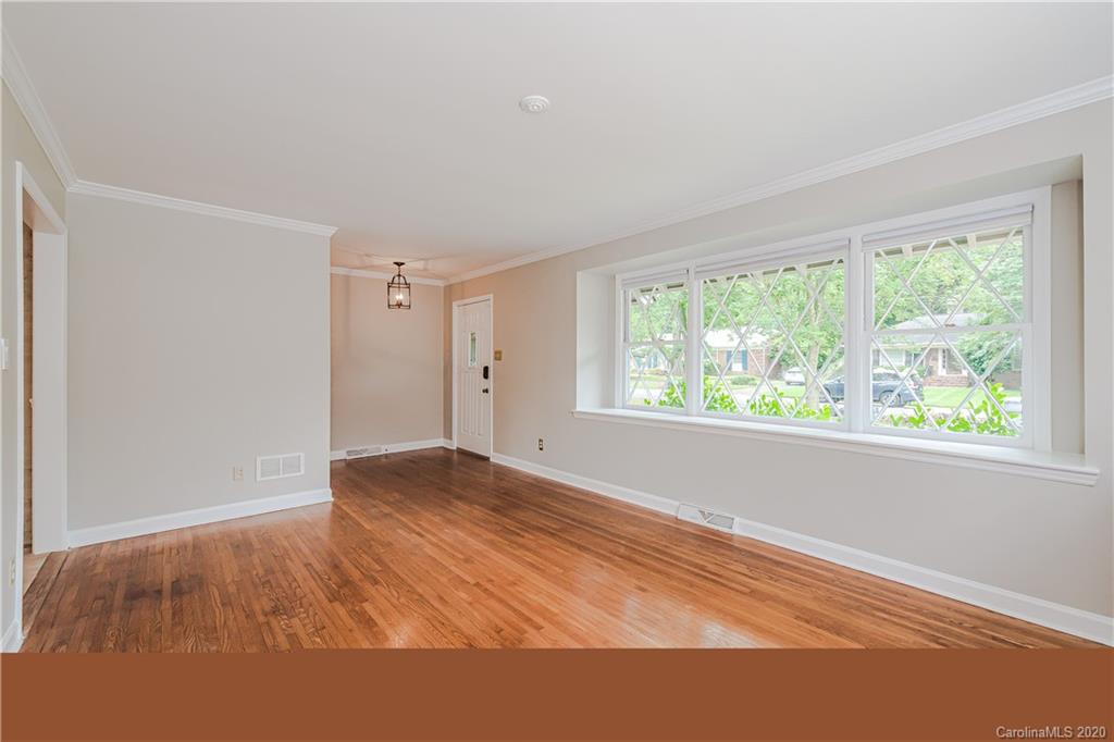 4109 Rutherford Drive Charlotte, NC 28210 - Photo 6 of 23 Gallery Image 6