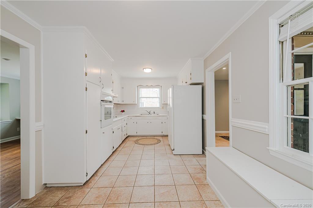 4109 Rutherford Drive Charlotte, NC 28210 - Photo 10 of 23 Gallery Image 10