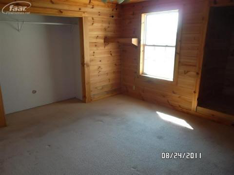 5826 East Burt Road Birch Run, MI 48415 - Photo 6 of 10 20234624-5.JPG