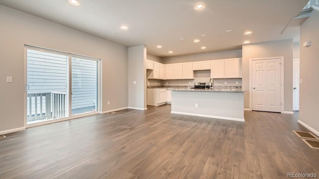 2092 Chambers Road Brighton, CO 80601 - Photo 6 of 20 Gallery Image 6