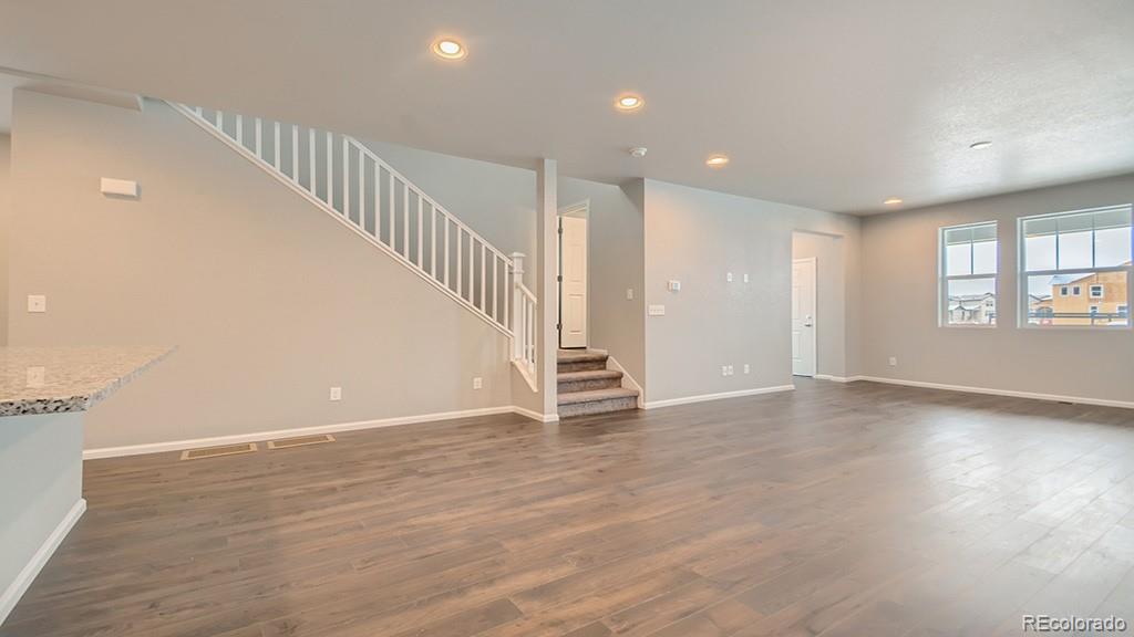 2092 Chambers Road Brighton, CO 80601 - Photo 7 of 20 Gallery Image 7