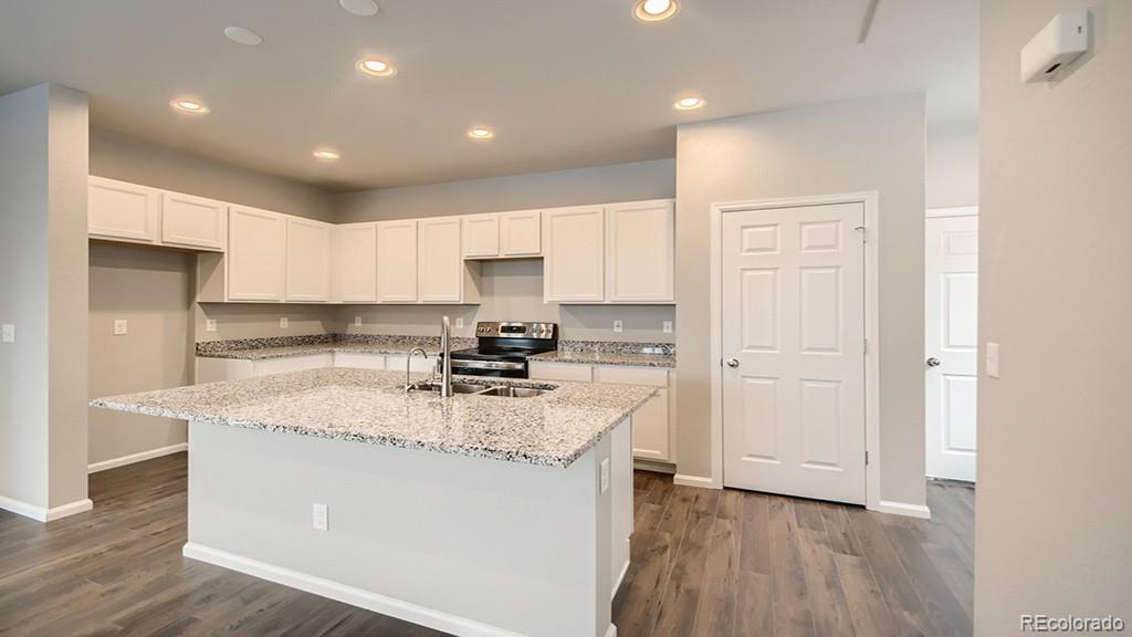 2092 Chambers Road Brighton, CO 80601 - Photo 9 of 20 Gallery Image 9
