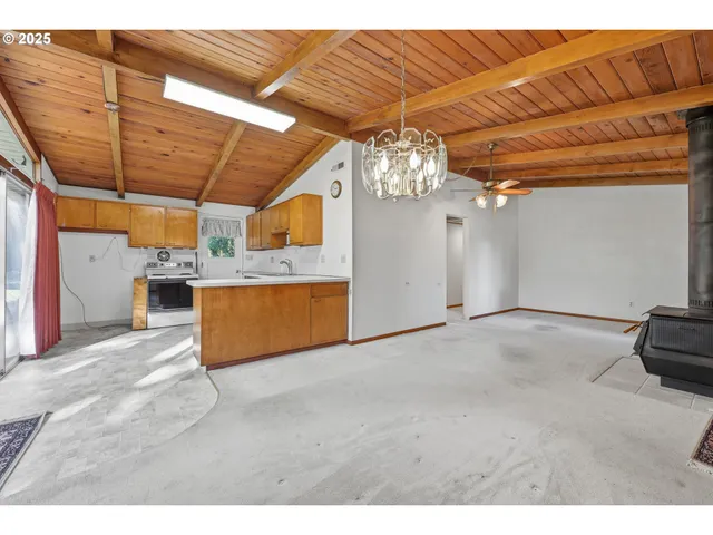 a view of a livingroom with a furniture