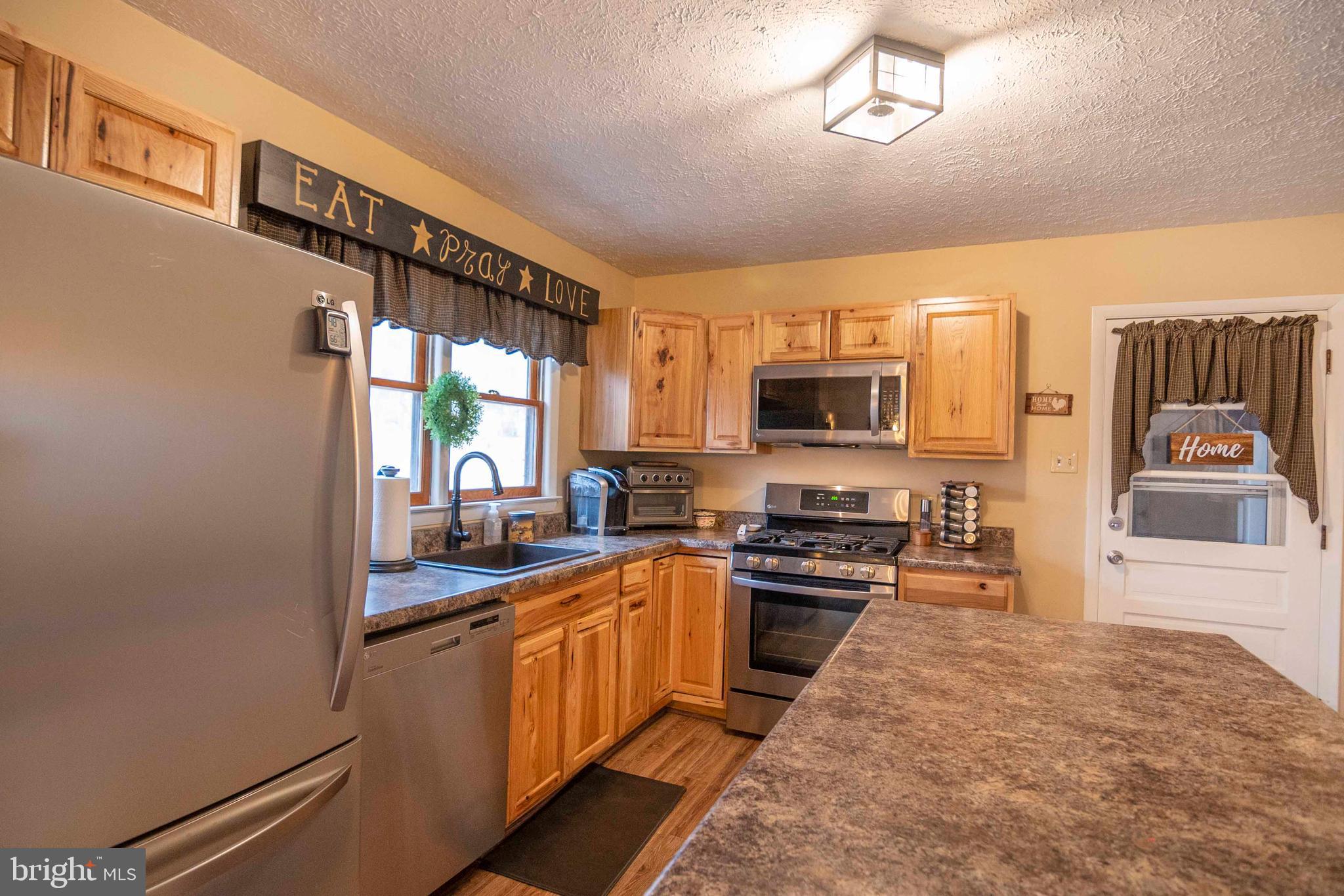 1407 Fleming Park Road Mount Jackson, VA 22842 - Photo 35 of 59 LG Stainless Appliances