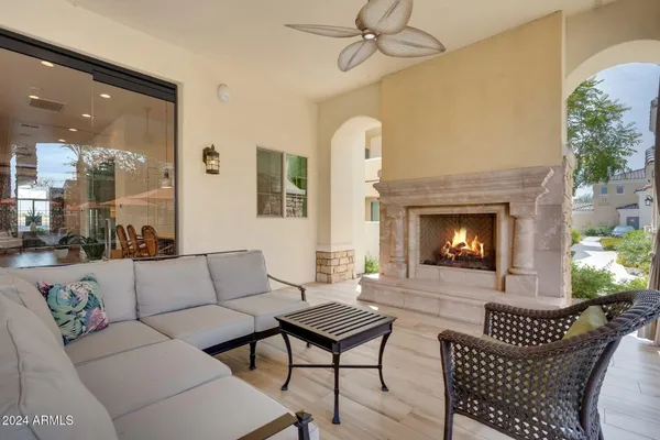 $1,960 | 1350 South Ellsworth Road, Unit 2A, Mesa, AZ 85209