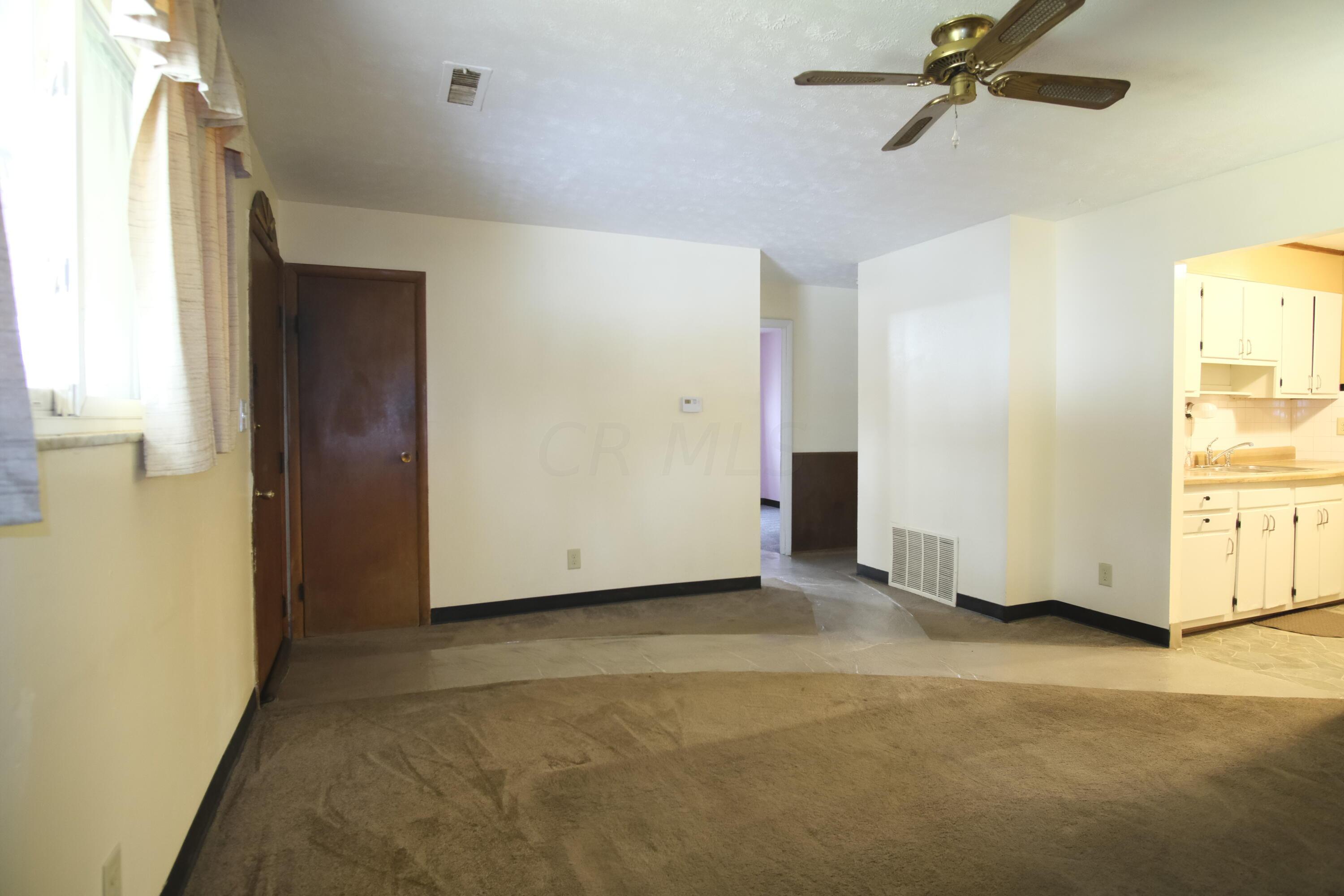 1692 Striebel Road Columbus, OH 43227 - Photo 9 of 18 _DSF1457