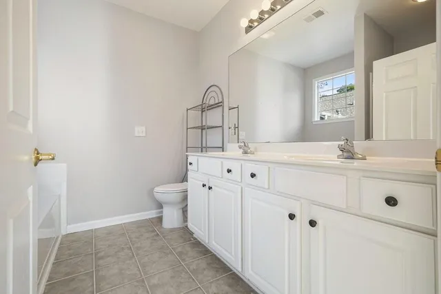 $365,000 | 2356 Barrett Cottage PIace, Unit 16, Marietta, GA 30066