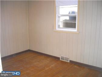 9 Wyndale Avenue Maple Shade, NJ 08052 - Photo 5 of 10 Bedroom 2