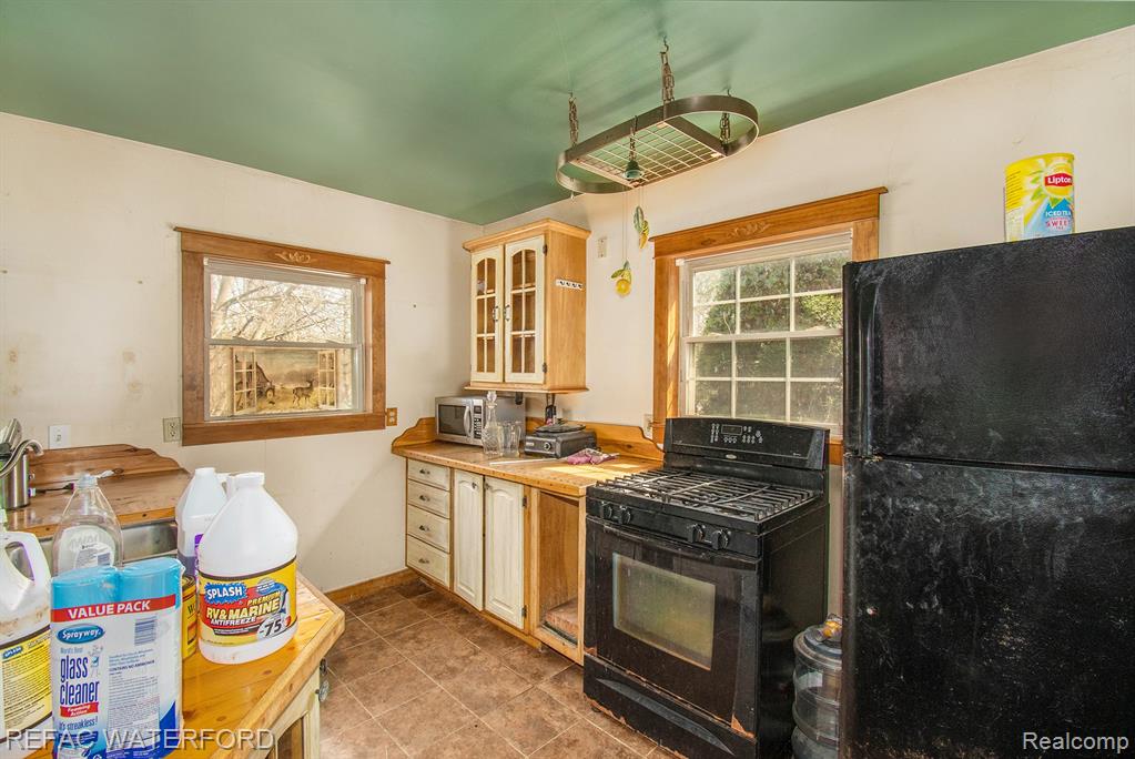 13604 Kimball Road Allenton, MI 48002 - Photo 20 of 32