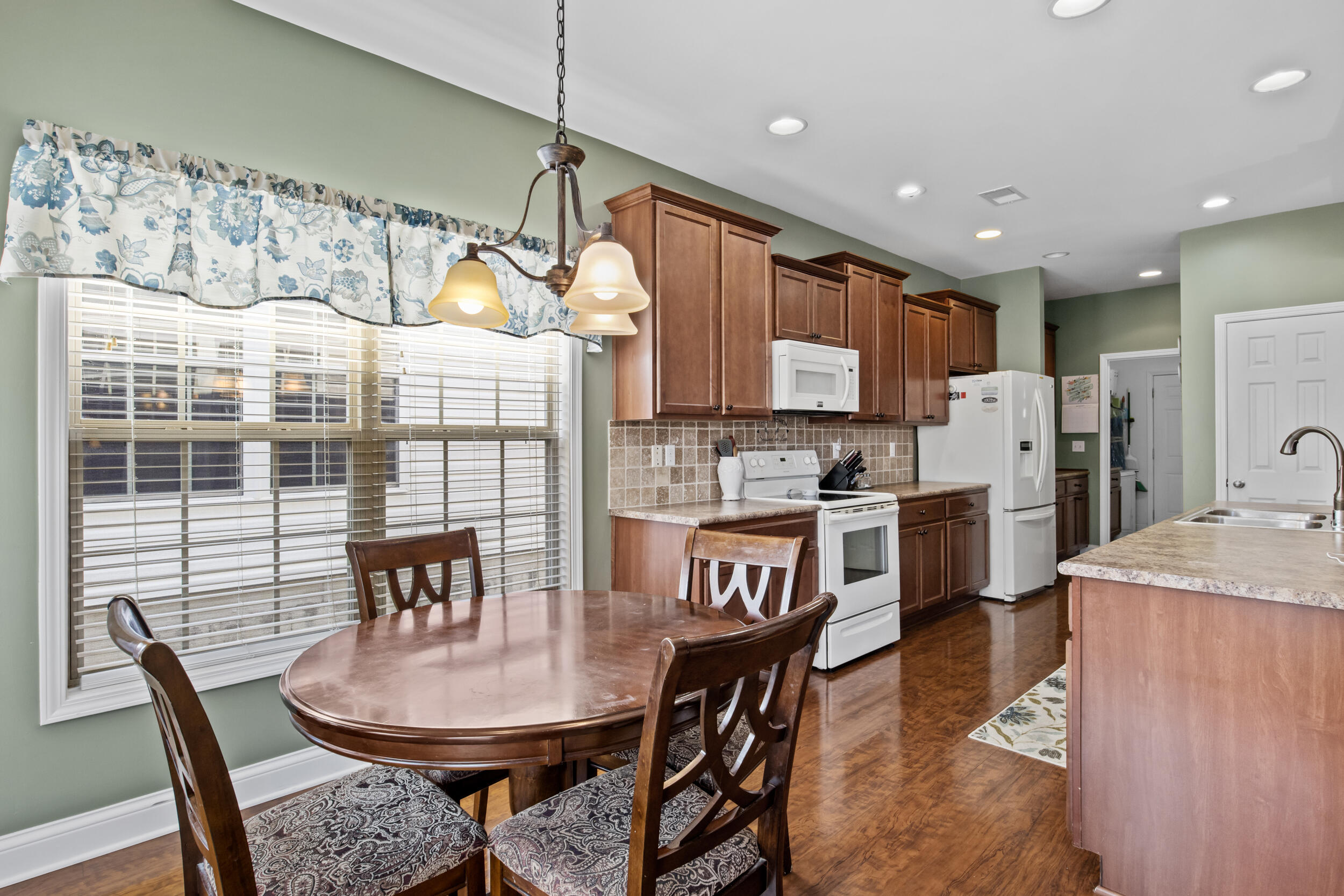 678 Cielo Vista Road Lexington, KY 40511 - Photo 12 of 34 img_9478