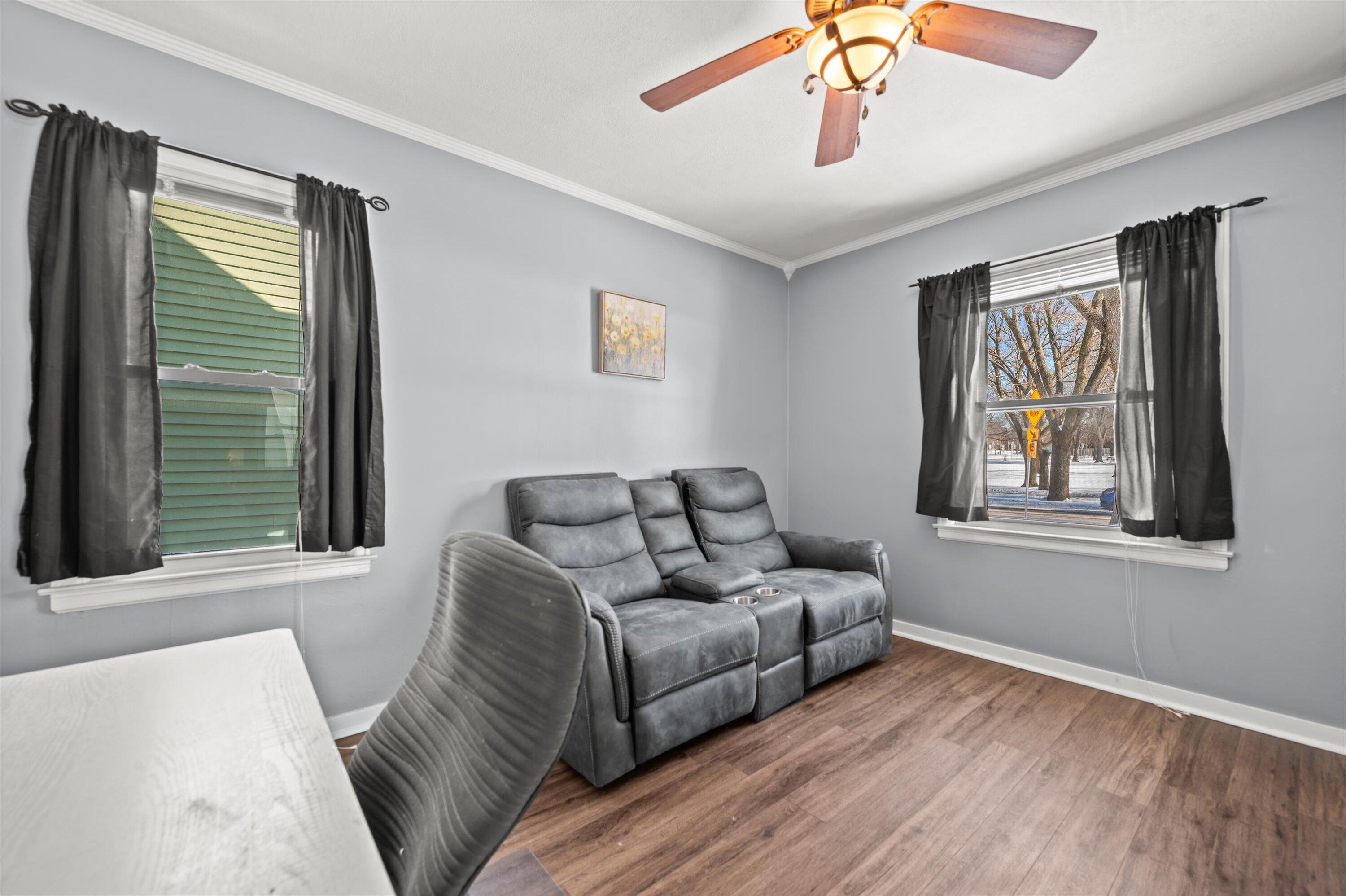 3345 North 88th Street Milwaukee, WI 53222 - Photo 6 of 27 08-DSC8851