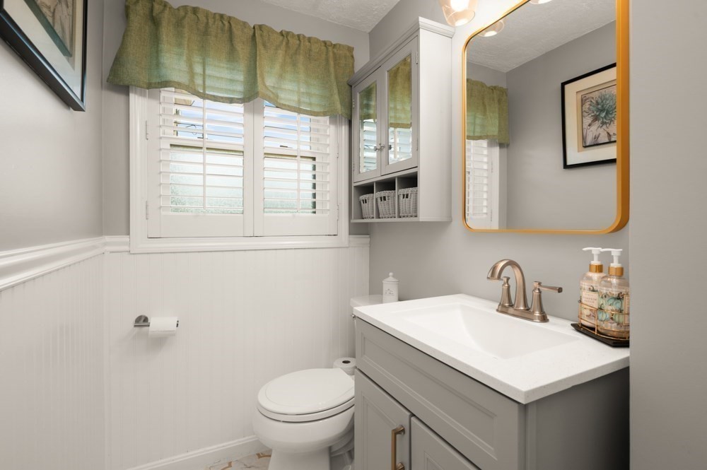 4 Andover Road Beverly, MA 01915 - Photo 20 of 35 Gallery Image 20
