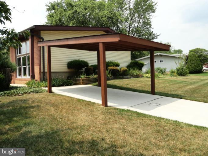 7400 Prince George Road Pikesville, MD 21208 - Photo 27 of 30 Carport