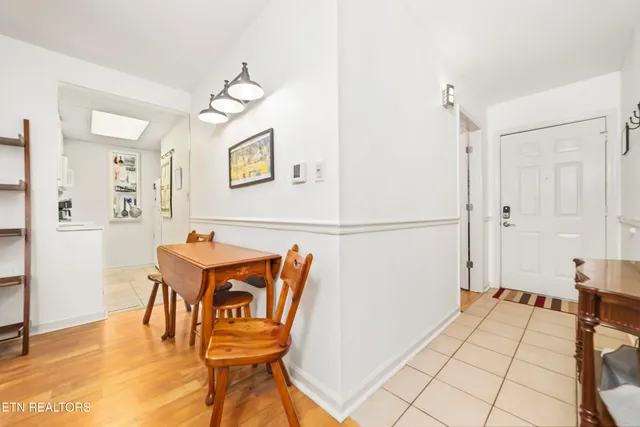 $395,000 | 102 Baskins Creek Bypass, Unit 106, Gatlinburg, TN 37738