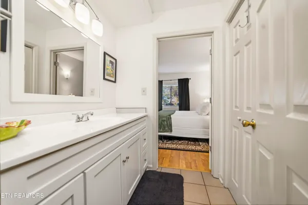 $375,000 | 102 Baskins Creek Bypass, Unit 106, Gatlinburg, TN 37738