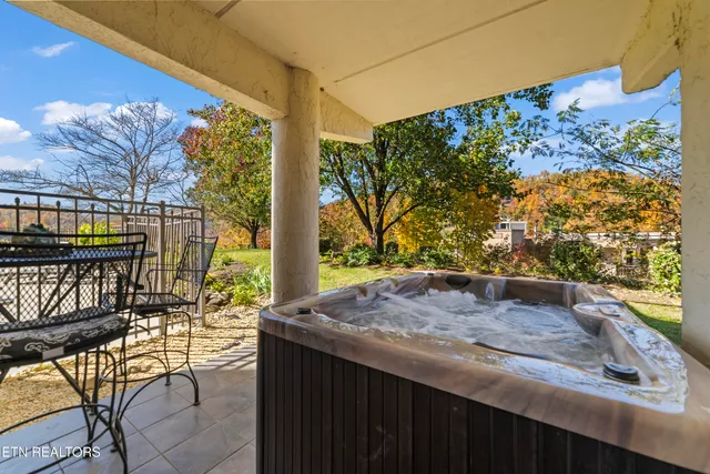 $395,000 | 102 Baskins Creek Bypass, Unit 106, Gatlinburg, TN 37738