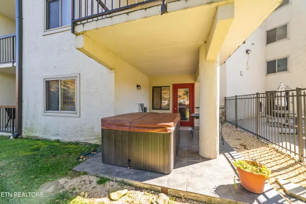 $375,000 | 102 Baskins Creek Bypass, Unit 106, Gatlinburg, TN 37738