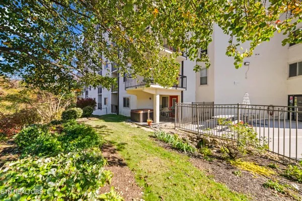 $375,000 | 102 Baskins Creek Bypass, Unit 106, Gatlinburg, TN 37738