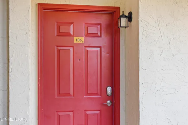 $375,000 | 102 Baskins Creek Bypass, Unit 106, Gatlinburg, TN 37738