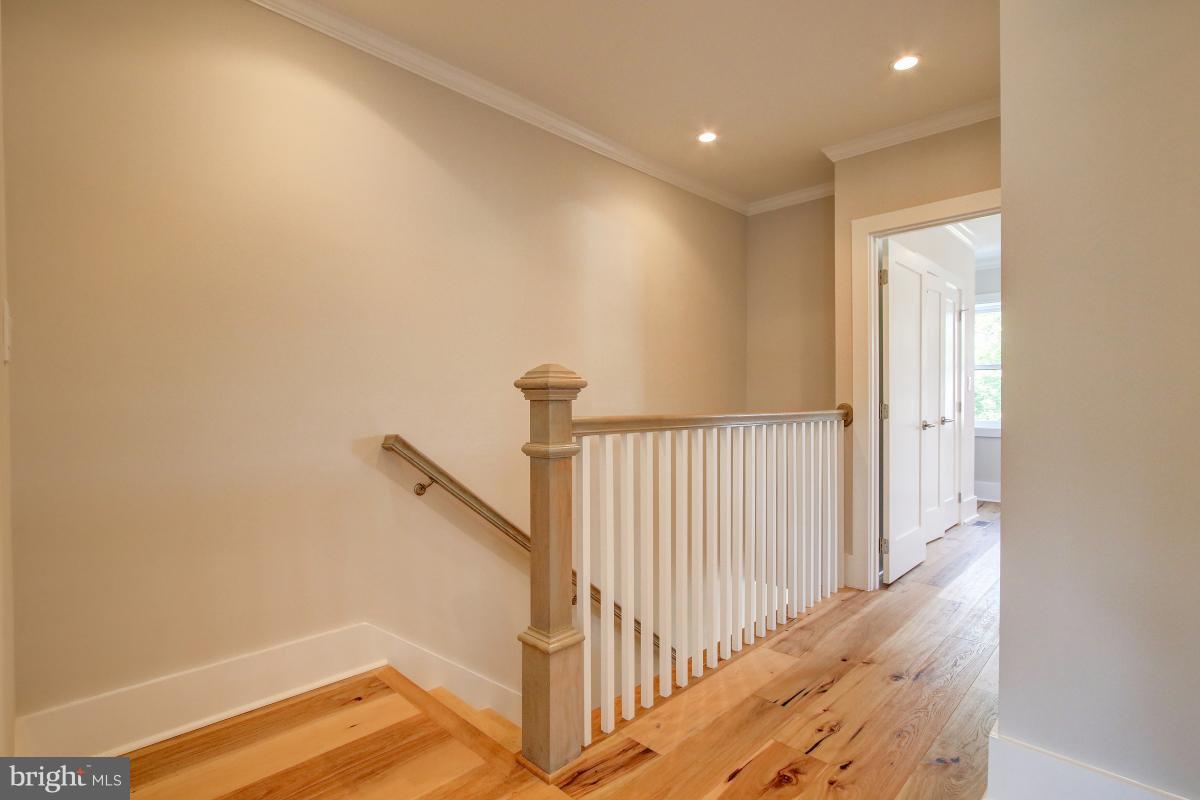 520 Rittenhouse Street Northwest Washington, DC 20011 - Photo 14 of 30 Interior (General)