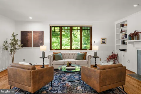 $850,000 | 126 West Gravers Lane, Philadelphia, PA 19118