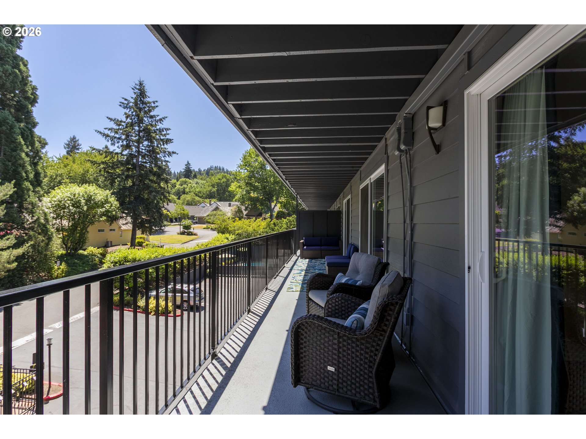 200 Southwest Burnham Road, Unit 306 Lake Oswego, OR 97034 - Photo 19 of 28 Covered Patio