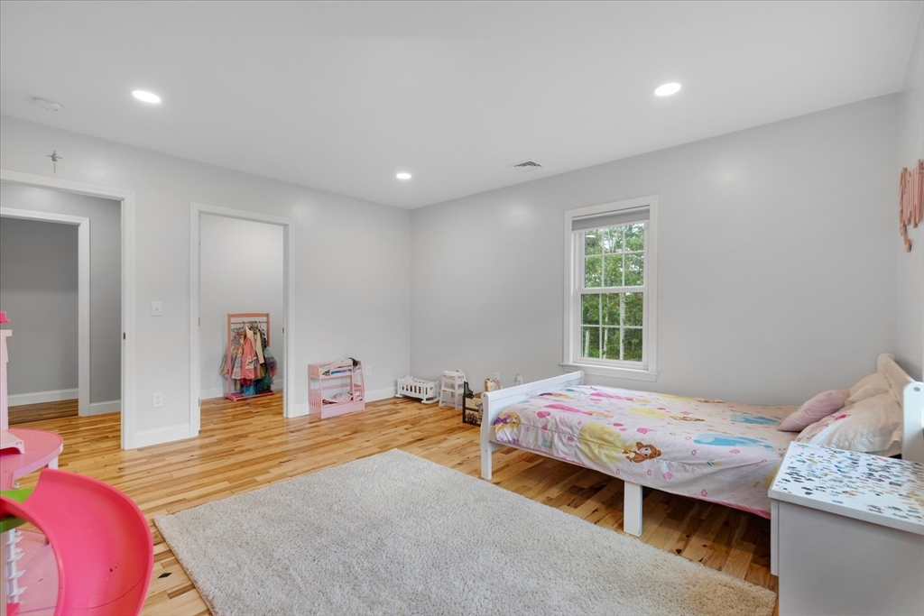 23 Pimlico Pond Road Mashpee, MA 02649 - Photo 31 of 42 a bedroom with a bed and a window