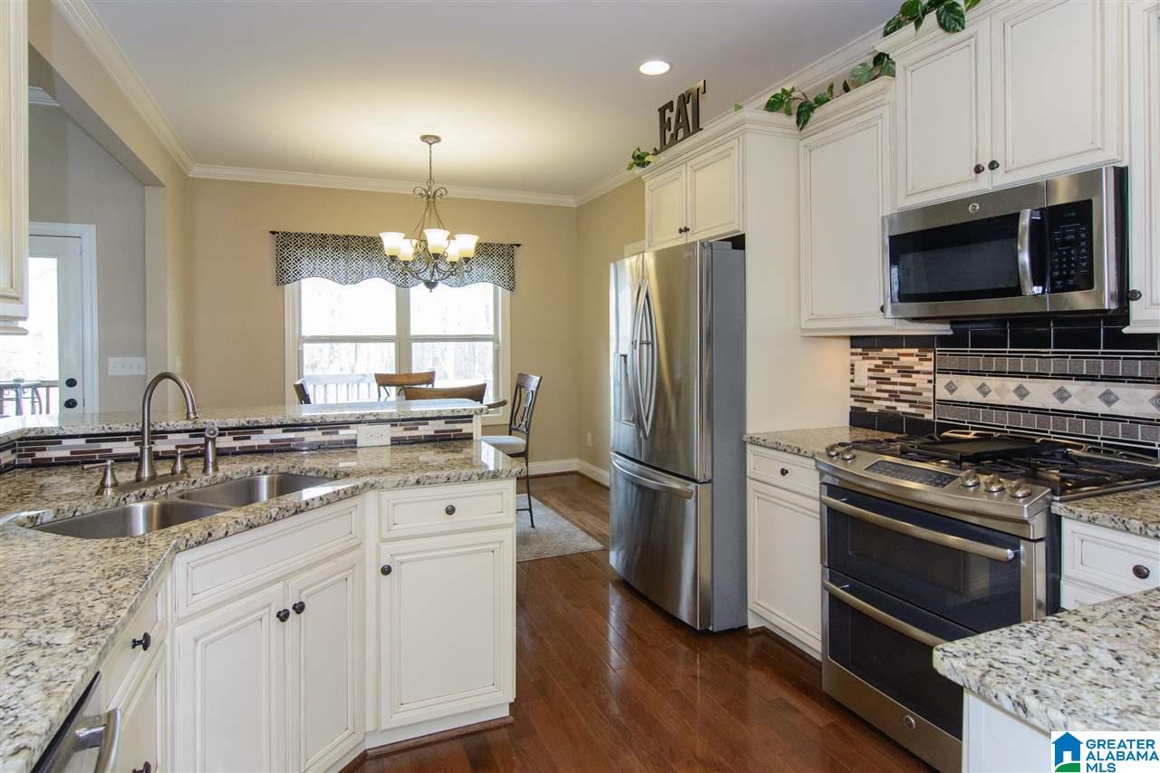 112 Highland Ridge Drive Chelsea, AL 35043 - Photo 12 of 42