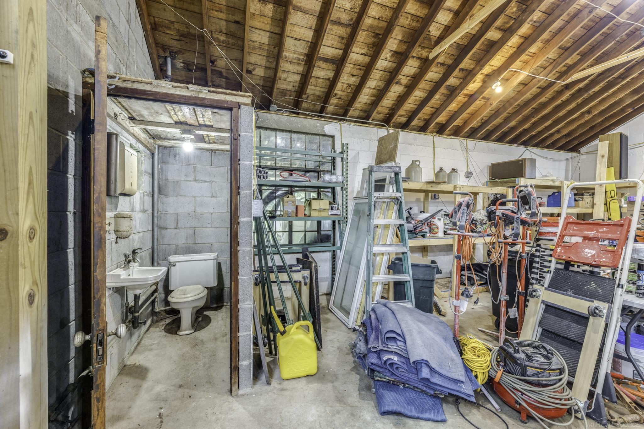 4484 Lakeshore Road Lexington, MI 48450 - Photo 64 of 93