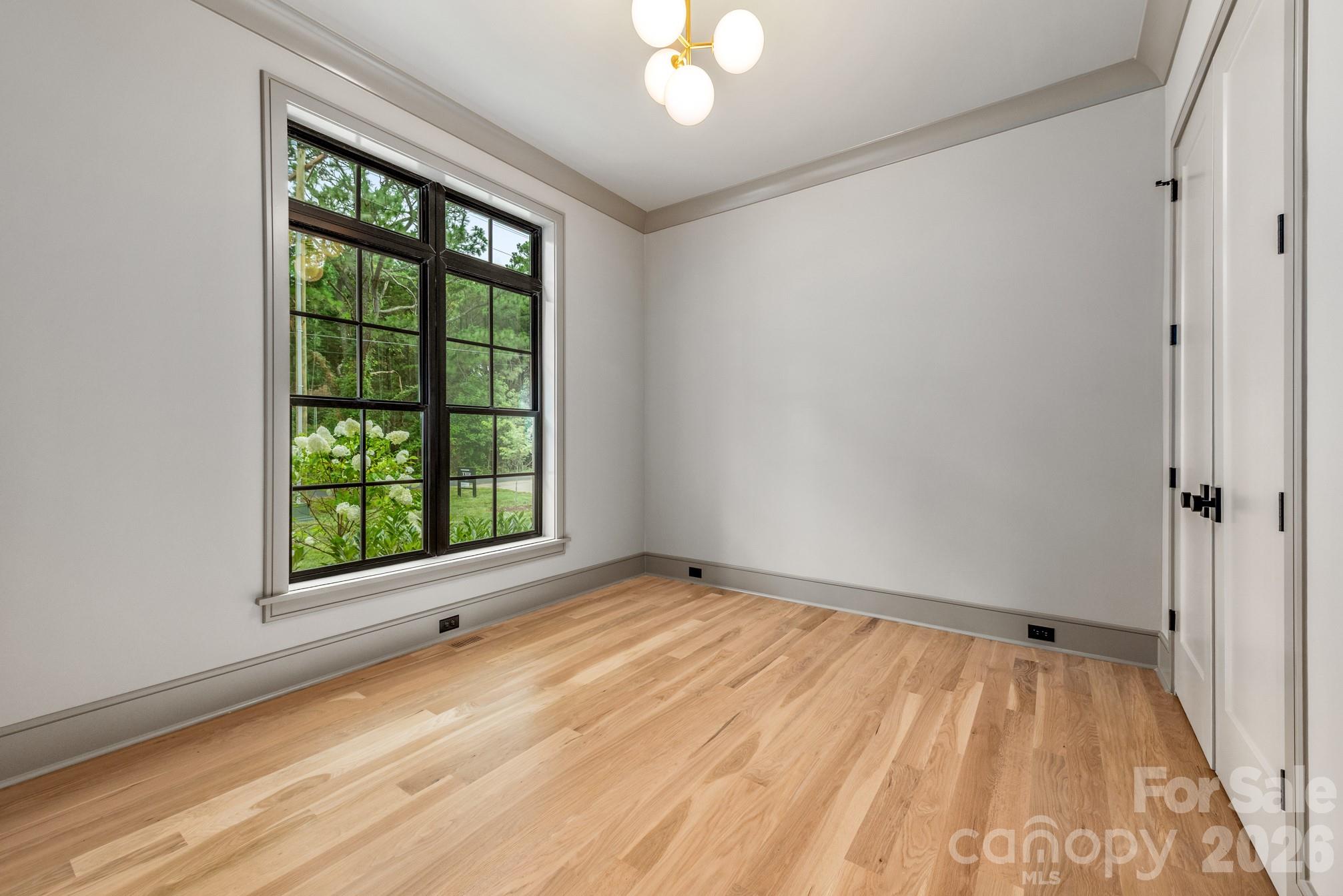 4413 Castleton Road Charlotte, NC 28211 - Photo 18 of 43 Gallery Image 18