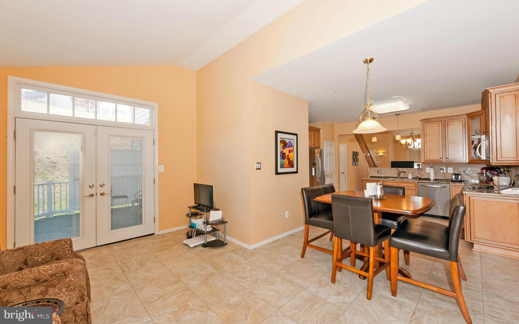 8516 Meadowsweet Road Pikesville, MD 21208 - Photo 13 of 30 Family Room
