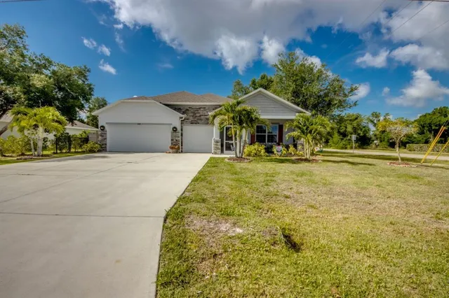 $445,998 | 640 Encarnacion Street, Punta Gorda, FL 33983